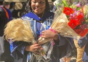 Christiane Voufo devient  la toute première femme noire à obtenir un Ph.D de  The Helen Wills Neuroscience Institute à UC Berkeley