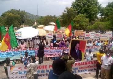 Arbitraire au Cameroun : Un sous-préfet interdit la marche du MRC, un préfet et un ministre font marcher "100.000" pro-Biya